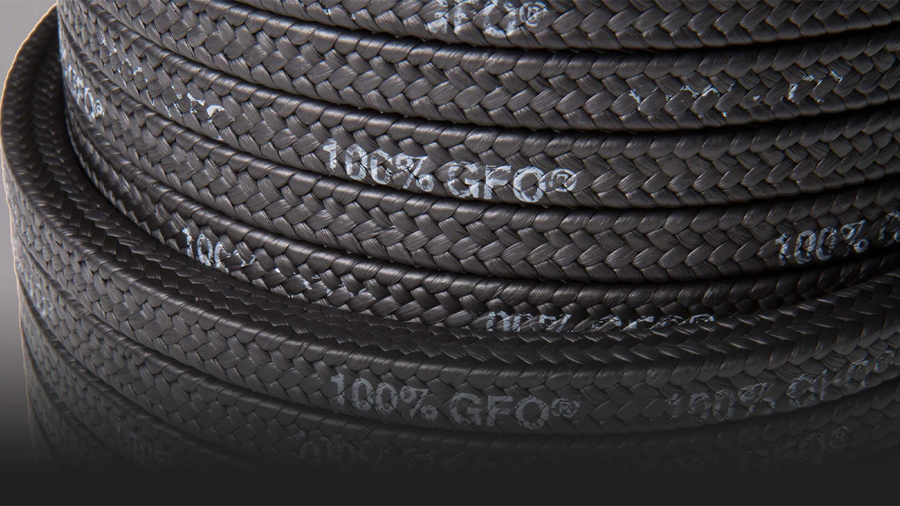 Roll of packing fiber