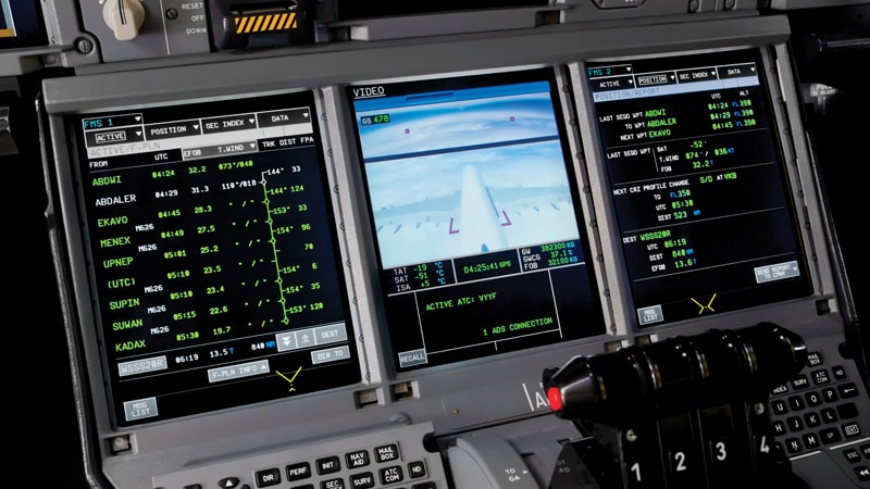 Fiber optics in A380 civil avionics