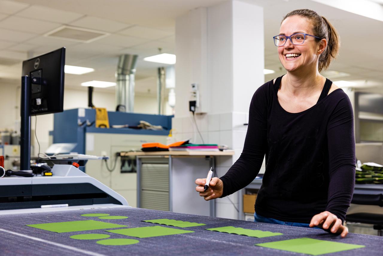associate testing materials in a plant