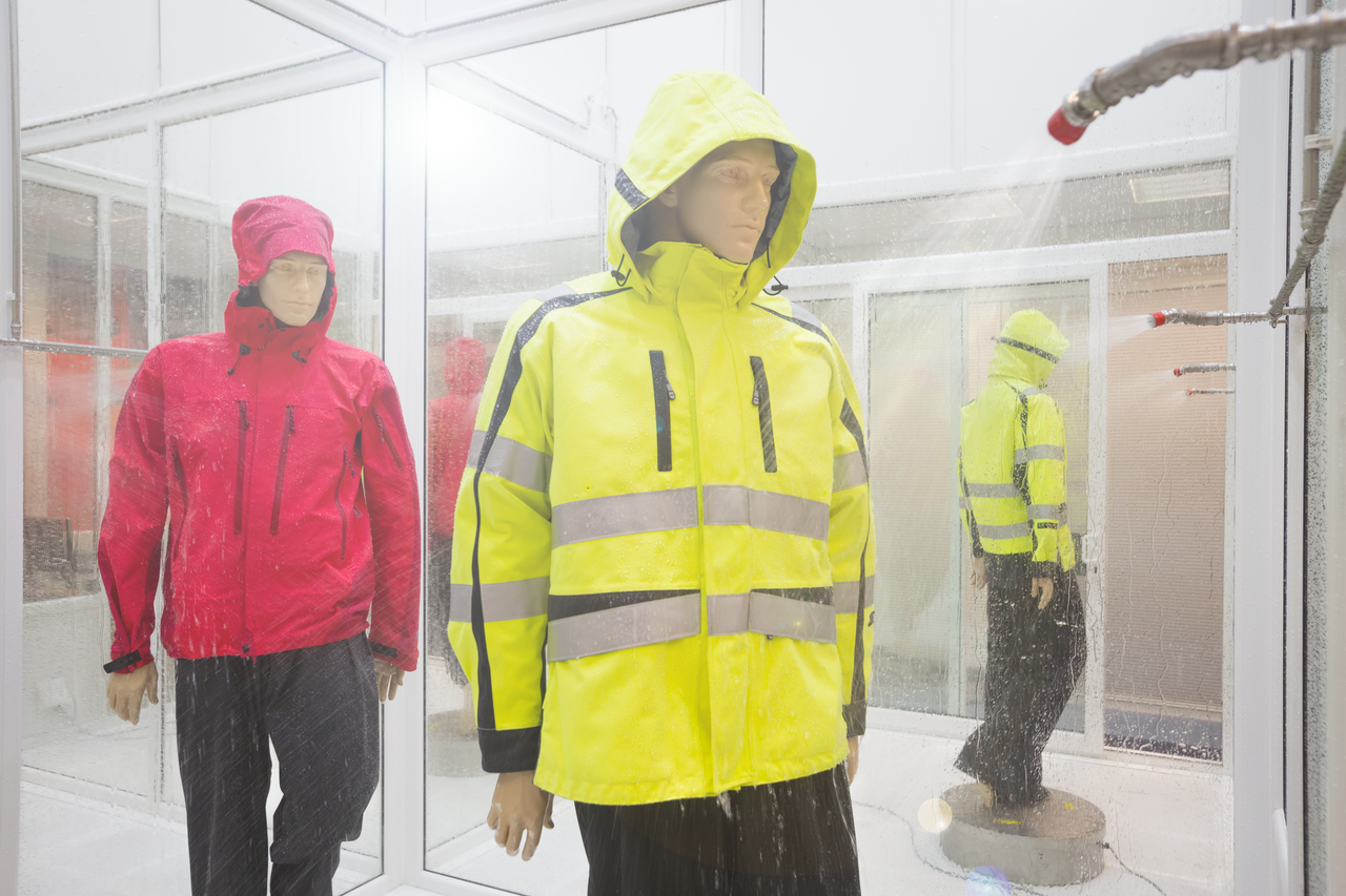 testing room for Gore functional clothing