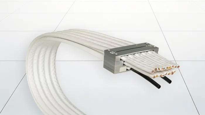 Trackless Cables Close up